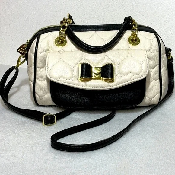 Betsey Johnson Classic Heart Quilted Sachel Handbag - Picture 1 of 15